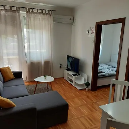 Smiley 2 - Centar Subotica